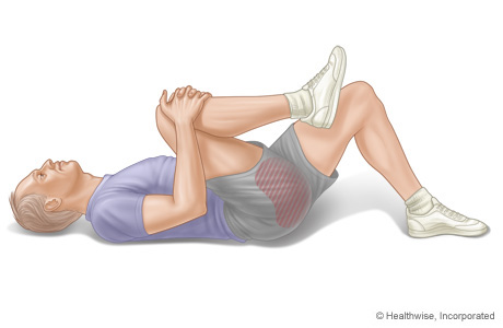 تمرين تمتد الركبة إلى الصدر Knee to chest stretch